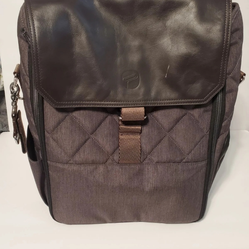 Paperclip diaper bag used nice condition